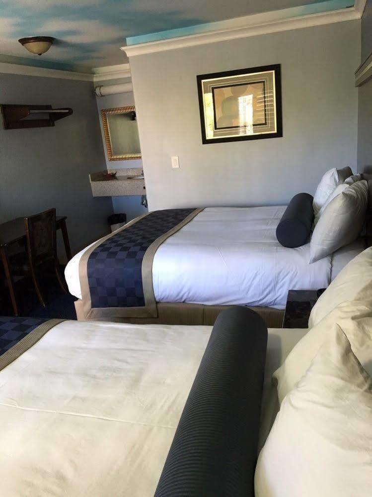 Hollywood Palms Inns & Suites Los Angeles Luaran gambar
