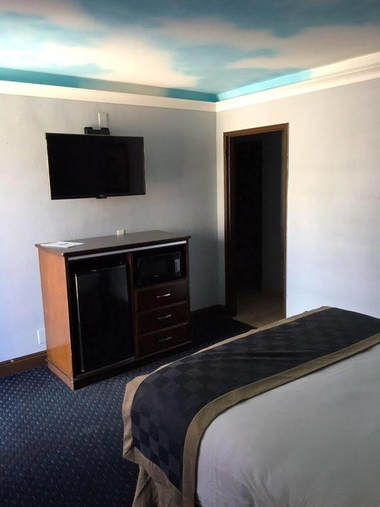 Hollywood Palms Inns & Suites Los Angeles Luaran gambar