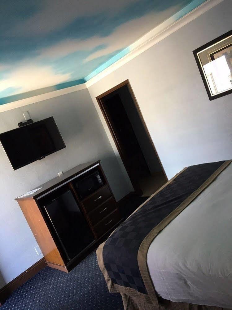 Hollywood Palms Inns & Suites Los Angeles Luaran gambar